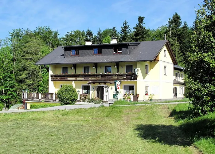 Fichte By Interhome Daire Oberwang