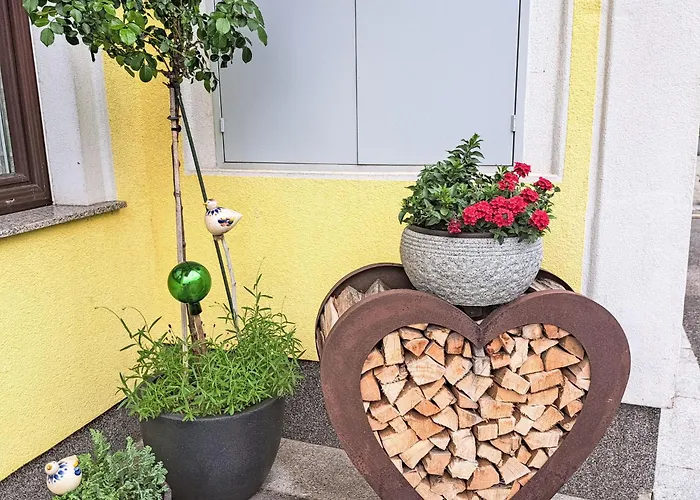 Fichte By Interhome Daire Oberwang